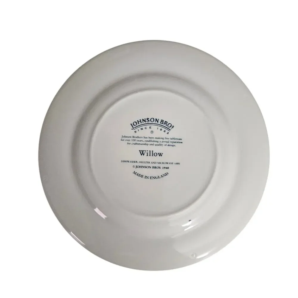 Johnson Bros Blue Willow Dessert Plate Made in England Blue White Transferware